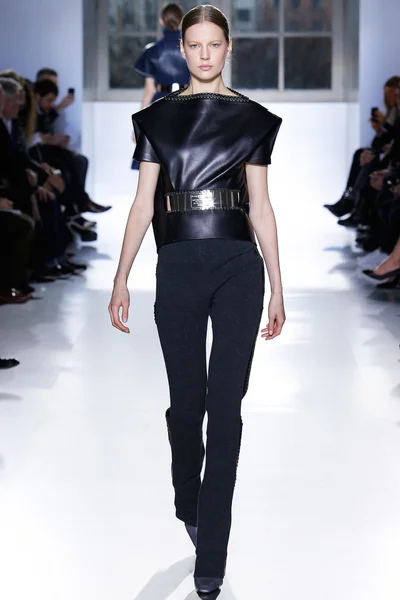 Look 20